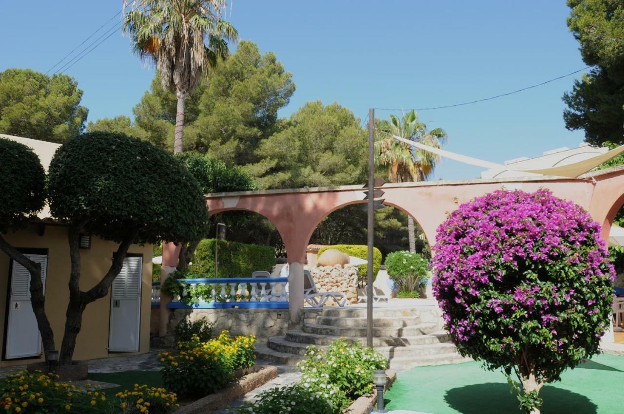 קניאמל Mini Golf Apartments מראה חיצוני תמונה